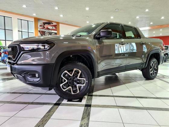 RAM RAMPAGE 2.0 HURRICANE 4 TURBO GASOLINA REBEL 4X4 AUTOMÁTICO